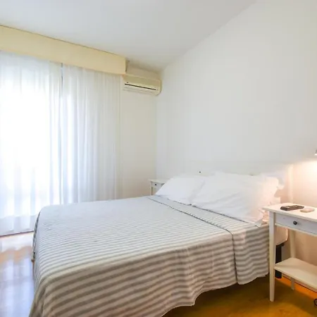 Janeiro Hotel 3*